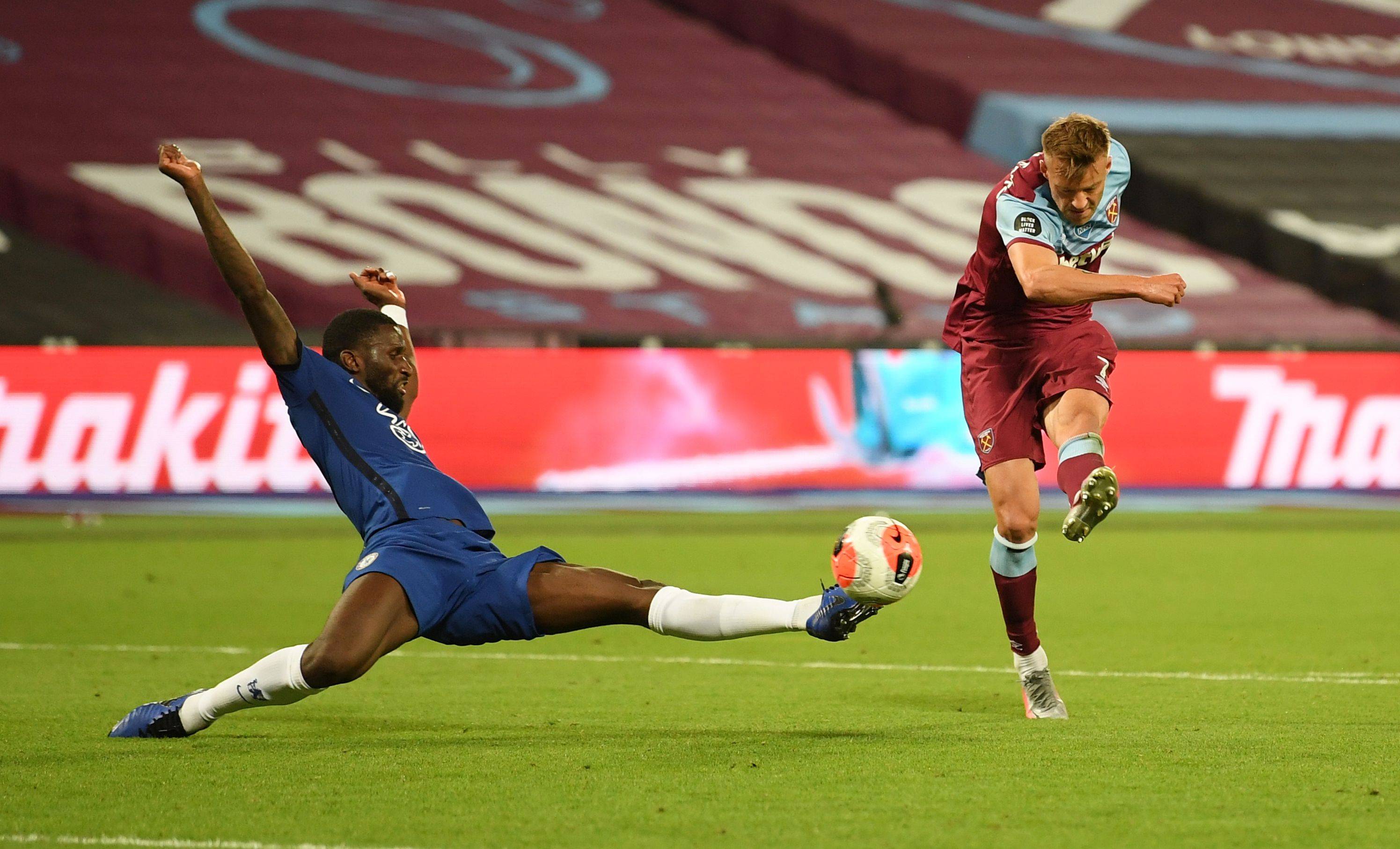 德媒：如果诺伊尔续约留队，拜仁希望明夏2000万欧出售努贝尔